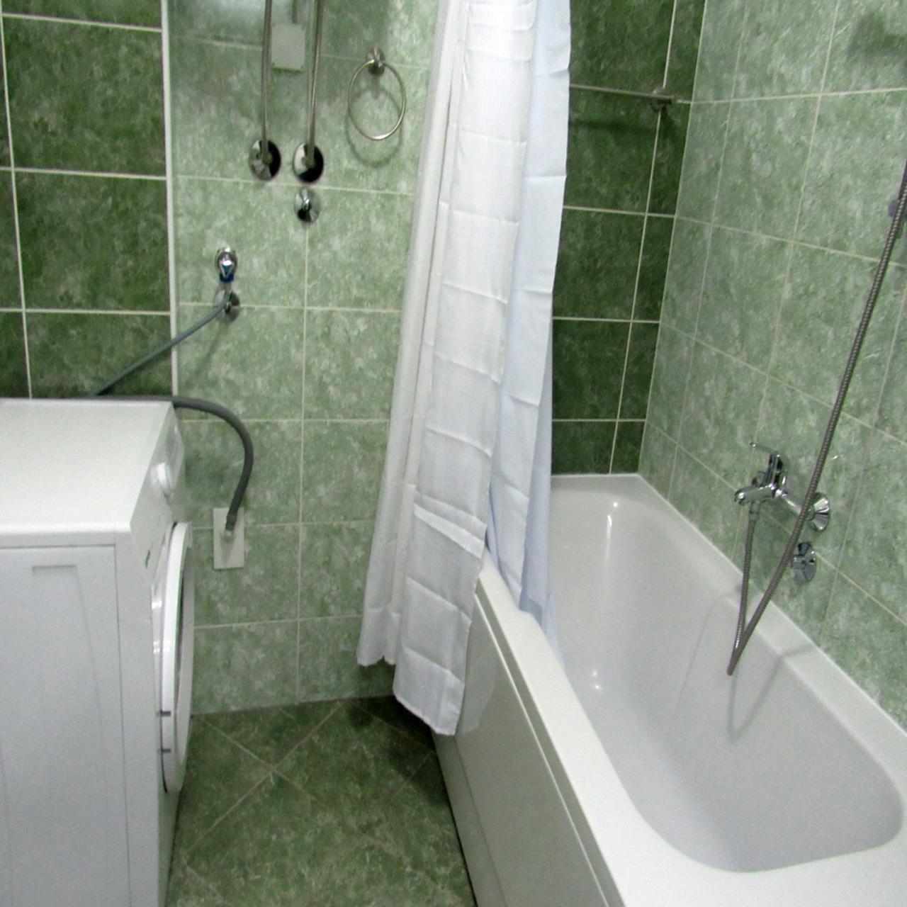 65 Square Meters Designer Apartment In Heart Of City - River View ! Park For Free Nis Ngoại thất bức ảnh